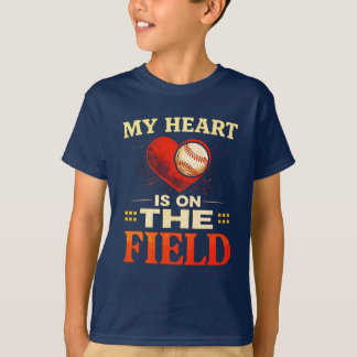 My Heart Is On Field Tシャツ