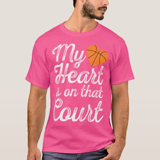 My Heart Is On That Court Women Basketball Mom Tシャツ (正面)