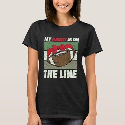 My Heart Is On The Line Offensive Lineman Retro Vi Tシャツ (正面)