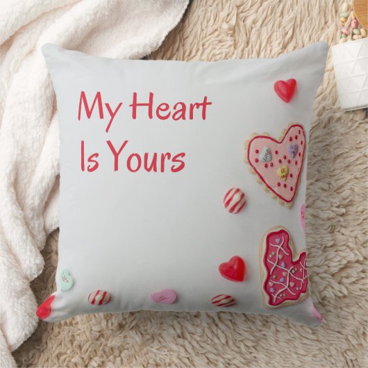 My Heart Is Yours  cute Valentine design クッション (ブランケット)