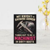 My Knight In Machinist Wife Girlfriend Funny Anniv カード (黄色い花)