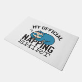 My official napping shirt - Lazy sleeping Sloth ドアマット (アングル)