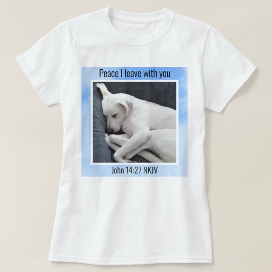 My Peace I 与え You Bible Verse Dog in Blue Sky Tシャツ (デザイン正面)