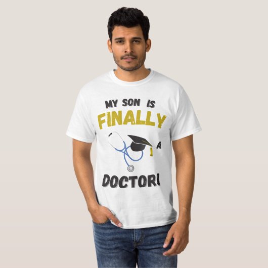 My Sonis Finally a Doctor - Medical Gift Tシャツ (正面フル)