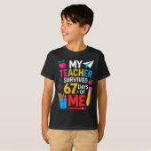 My Teacher Survived 67 Days Of Me Funny Teacher Ap Tシャツ (正面フル)