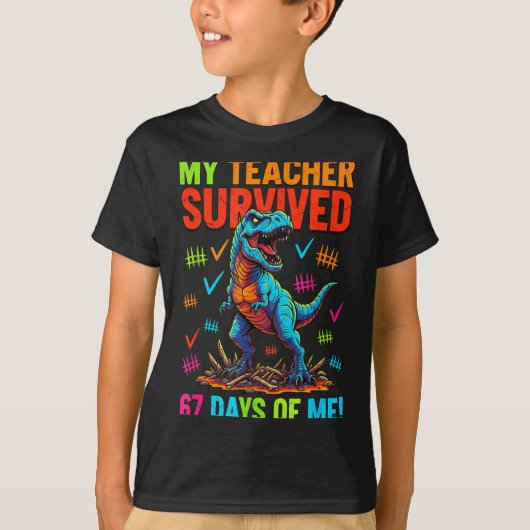 My Teacher Survived 67 Days Of School 67 Meme Dino Tシャツ (正面)