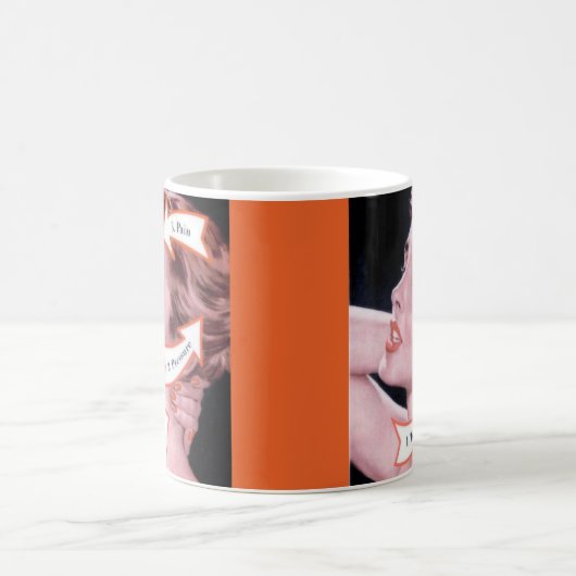 Myrnaの経験の苦痛、圧力および張力 コーヒーマグカップ (中央)