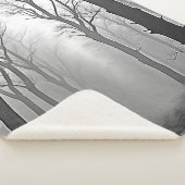 Mysterious Foggy Forest Path シェルパブランケット (3/4)