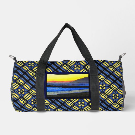 Mystic Sunset  ダッフルバッグ (正面)