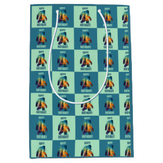 Mystical Bigfoot Woodland Birthday Gift Bag ミディアムペーパーバッグ