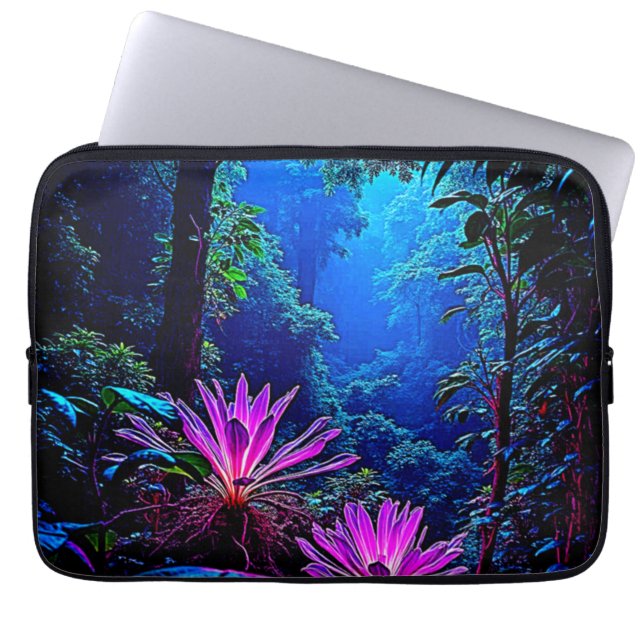 Mystical Glowing Jungle Bloom Design ラップトップスリーブ (正面)
