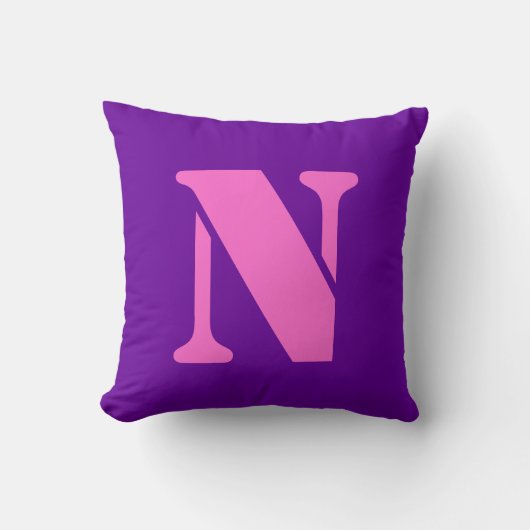 Nの文字のクッション クッション (正面)