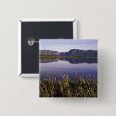 N.A.、カナダ、ニューファンドランド、グロス·モーン·ナショナル 缶バッジ (正面&裏面)