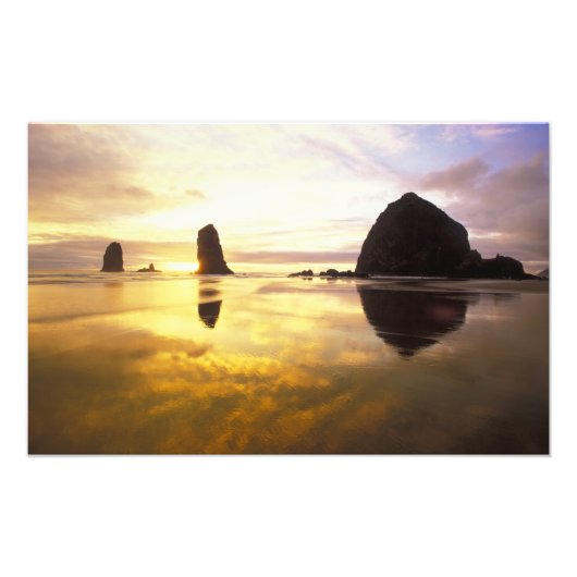 N.A., USA, オレゴン州, キャノンビーチの夕日と フォトプリント            (正面)