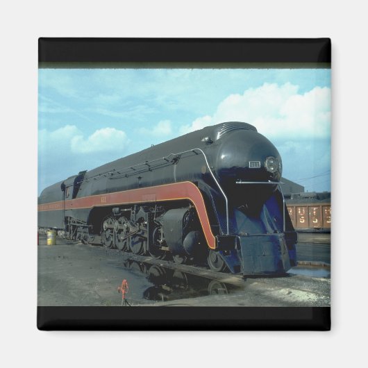 N&W 4-8-4 #611. (train;sky;clouds;track;)_Trains マグネット (正面)