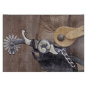 NA、米国、テキサス州、ラボックのカウボーイ・ブーツおよび拍車 カッティングボード (正面)