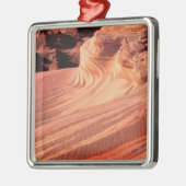 NA、USA、ユタ、バーミリオンの崖。コヨテ·バッテ メタルオーナメント (左)