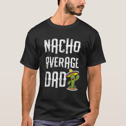 Nachoの基本的なパパのおもしろいなフェスタのパーティーのギフト Tシャツ (正面)