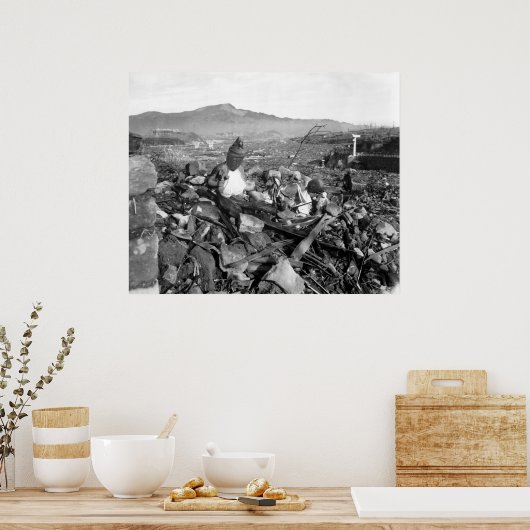 Nagasaki Japan After the Atomic Bomb ポスター (キッチン)