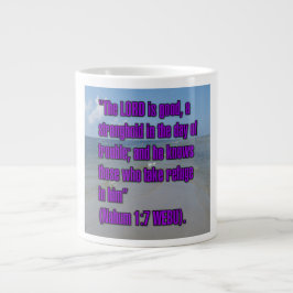 Nahum 1:7 WEBU Mug ジャンボコーヒーマグカップ