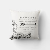 namaste クッション (正面)