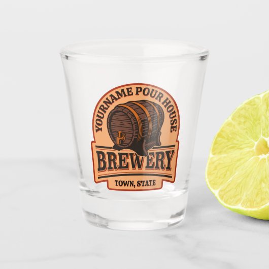 NAME パーソナライズされた Old Oak Barrel Beer Keg Brewery ショットグラス (正面)