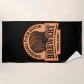 NAME パーソナライズされた Old Oak Barrel Beer Keg Brewery ビーチタオル (正面)