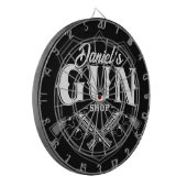 NAME パーソナライズされた Old Revolvers Gun Shop銃器 ダーツボード (正面左)