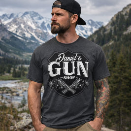 NAME パーソナライズされた Old Revolvers Gun Shop銃器 Tシャツ