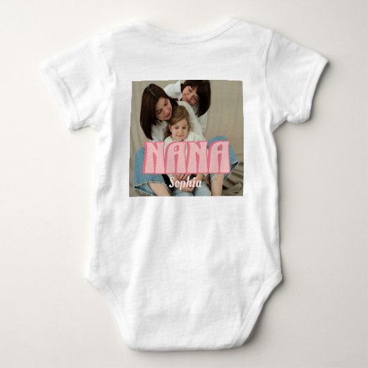 NANA – 私たちはあなたをとても愛している ベビーボディスーツ (裏面)