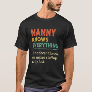 Nanny Know Everything Women Mother's Dayヴィンテージ Tシャツ