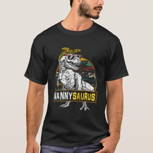 Nannysaurus Leopard T Rex Dinosaur Nanny Saurus Mo Tシャツ (正面)