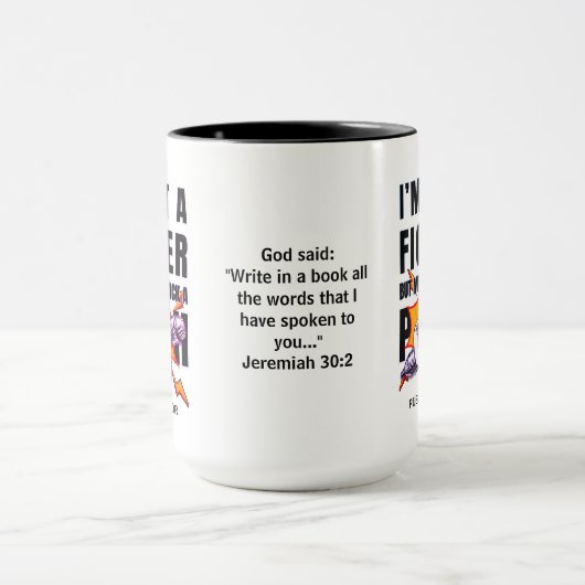 NaNoWriMoライターはファイター作家ではない マグカップ (中央)