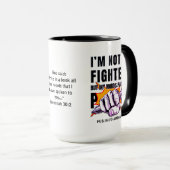 NaNoWriMoライターはファイター作家ではない マグカップ (正面右)