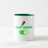 'Nap Mode ON' mug for sleepyheads ツートーンマグカップ (中央)