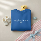 Napping for Two , かわいい妊娠おめでとうギフト スウェットシャツ