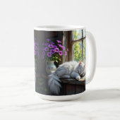 Napping White Cat and Purple Flowers  コーヒーマグカップ (正面右)