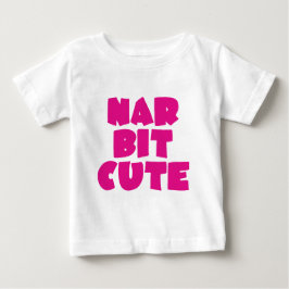 Narビットかわいい(ピンク) ベビーTシャツ