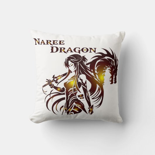 Naree Dragon Pillow クッション (正面)