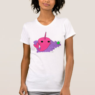 Narwhal (紫色の泡) tシャツ
