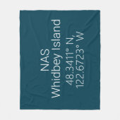 NAS Whidbey Island緯度(経度) フリースブランケット (正面)