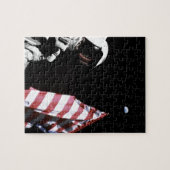 NASAアポロ17宇宙飛行士が地球の月の写真に旗を掲げる ジグソーパズル (横)