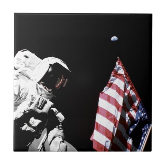 NASA アポロ17号 宇宙飛行士 フラグ 地球 月 写真 タイル (正面)