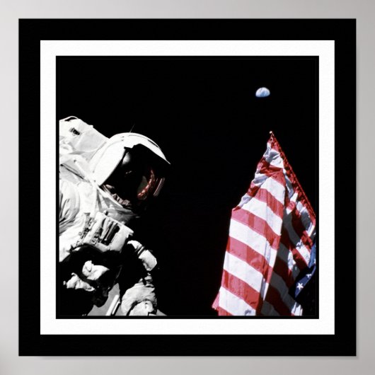 NASA Apollo 17 Astronaut Flag Earth Moon Photo ポスター (正面)