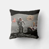 NASA Apollo 17 lunar landing mission, 1972 クッション (裏面)