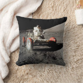 NASA Apollo 17 Lunar Roving Vehicle, 1972 クッション (ブランケット)