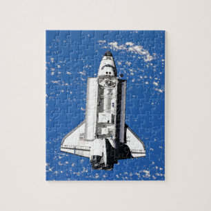 NASA Space Shuttle Discovery Earth Orbit ジグソーパズル