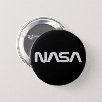 NASAのヘビのロゴの暗闇 缶バッジ | Zazzle.co.jp
