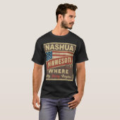 NASHUA, MNストーリーの始まりだ Tシャツ (正面フル)