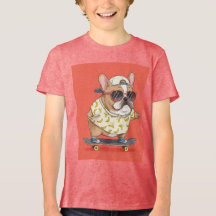 Natasha Usフランスのによるスケートボード上のブルドッグ